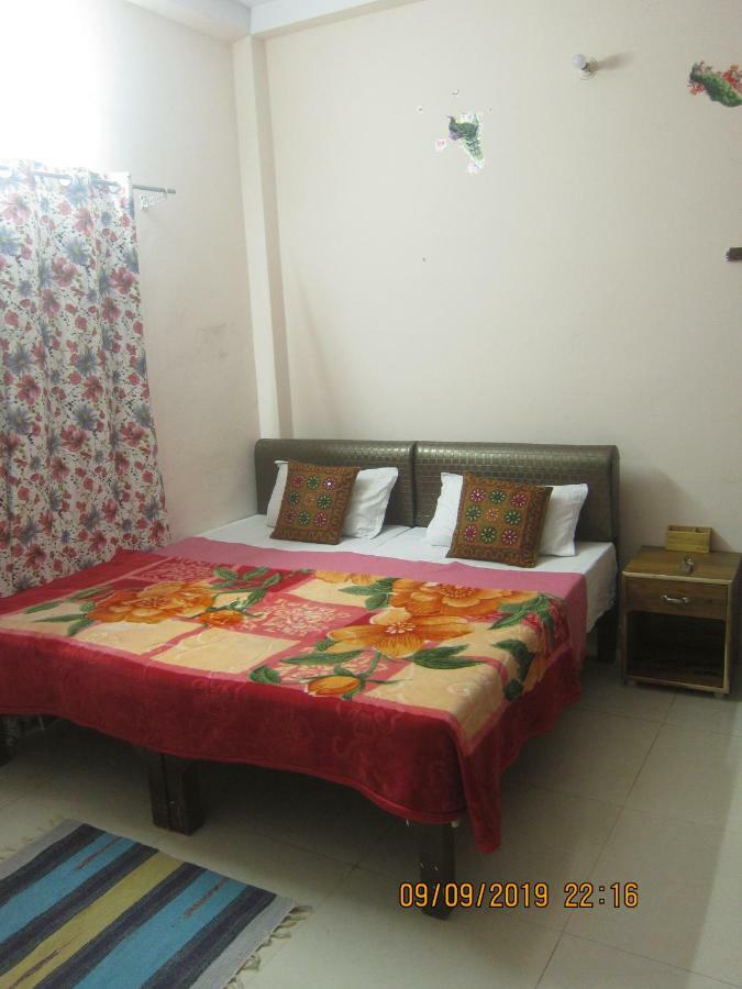 Kedar Guest House -Feel At Home Varanasi Exterior foto